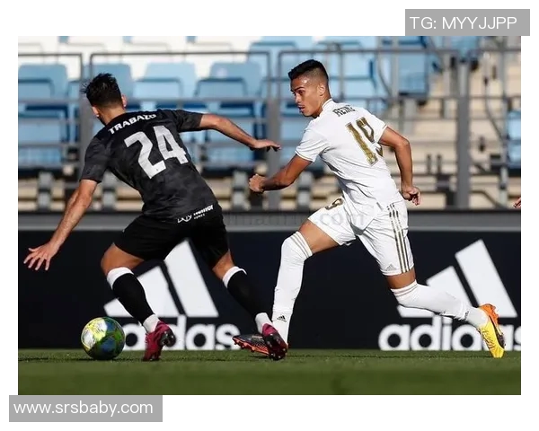 足球天才阿拉巴斯是谁 他如何崭露头角并成为全球关注的焦点